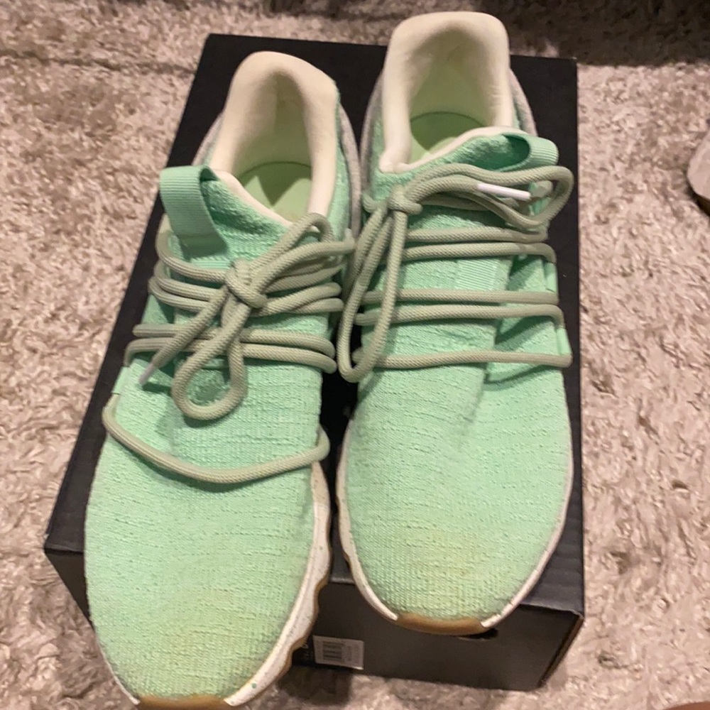 Sorel mint tennis shoes
